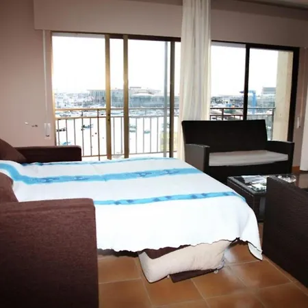 - 1 Bedroom With Sea Views - 0582 Саншеншо