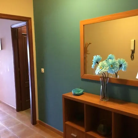 - 1 Bedroom With Sea Views - 0582 Апартаменти *